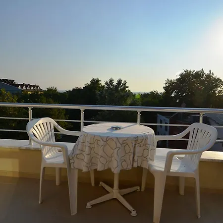 Aycan Apart 3* 埃尔代克