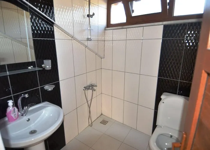 Aycan Apart מלון 3*